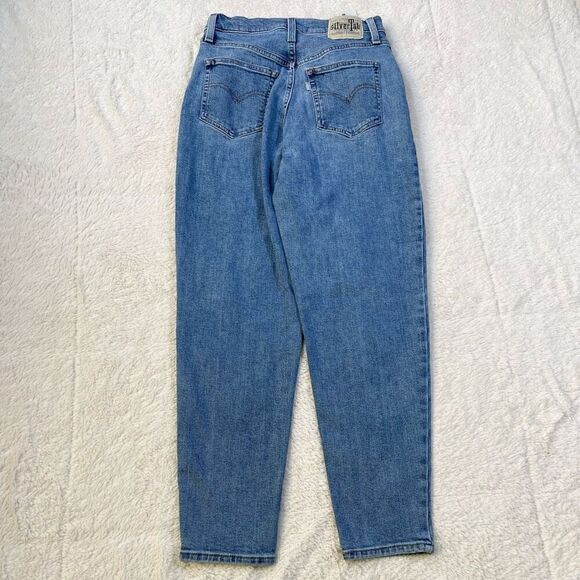 Levi’s Womens Straight Leg Silvertab Mom Jeans - Picture 2 of 10